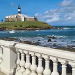 100 Axé Bahia Próximo ao Farol da Barra Salvador WIFI 300 Mega
