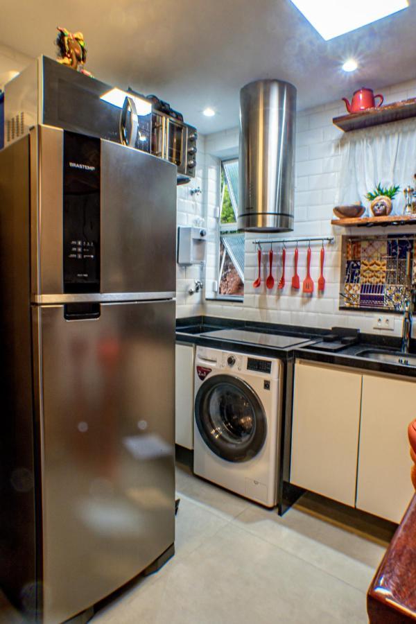 Apartamento 100 Axe Bahia Proximo Ao Farol Da Barra Wifi 300 Mega Salvador