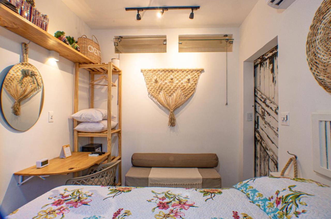100 Axe Bahia Proximo Ao Farol Da Barra Wifi 300 Mega Apartamento *