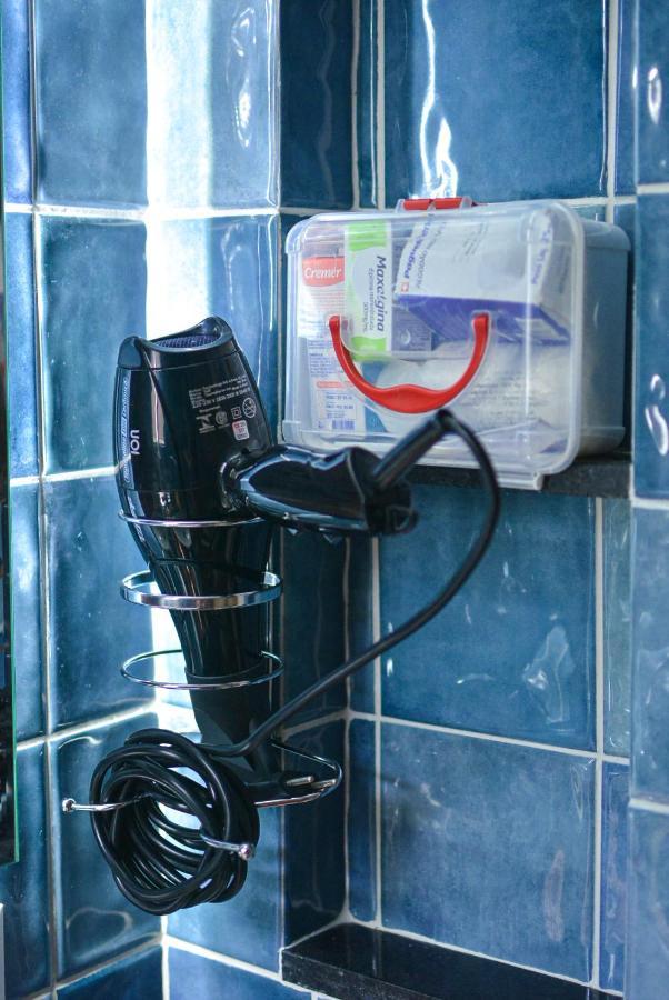 Apartamento 100 Axe Bahia Proximo Ao Farol Da Barra Wifi 300 Mega
